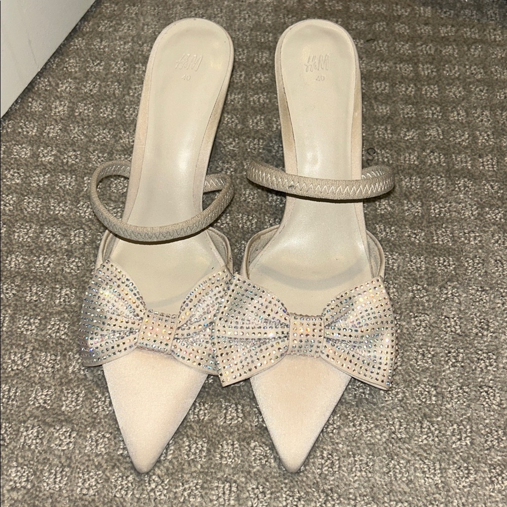 H&M Bow Detail Slingback Heels - Picture 3 of 6